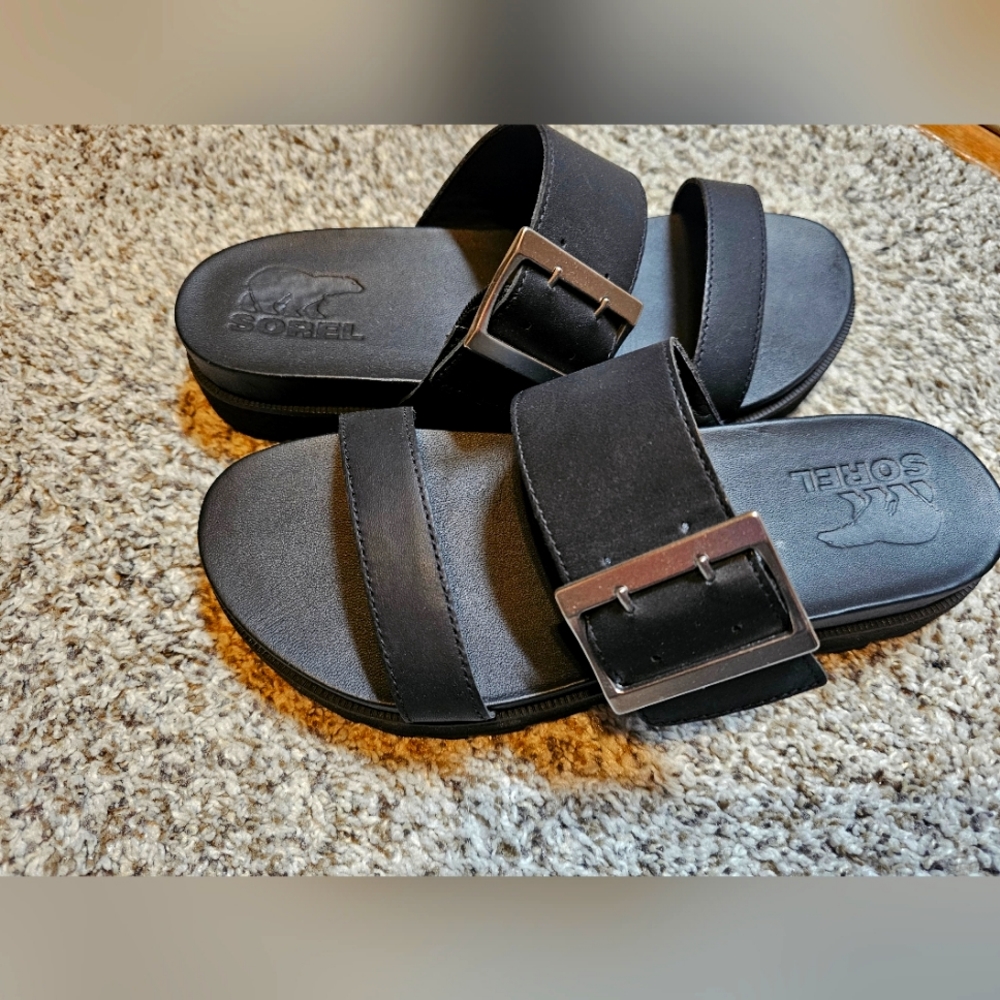 Women's 7.5 leather sorel sandals buckle